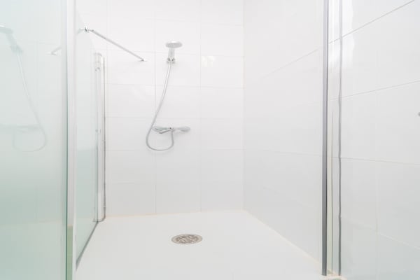 Foto van Charmante villa met zwembad - Vakantiehuis in Ariany, Illes Balears - BathRoom