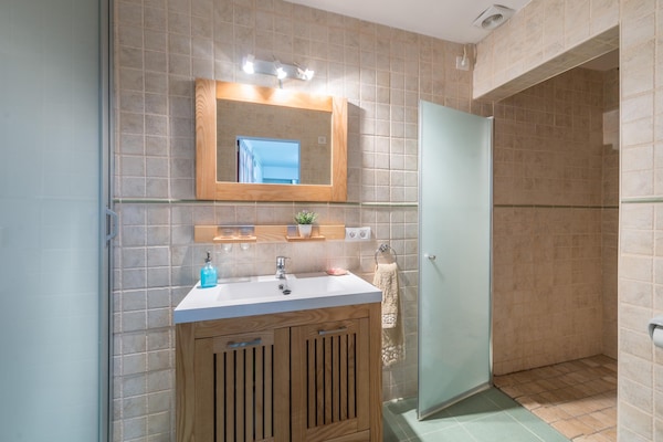 Foto van Charmante villa met zwembad - Vakantiehuis in Ariany, Illes Balears - BathRoom