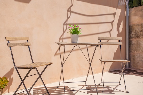 Foto van Charmante villa met zwembad - Vakantiehuis in Ariany, Illes Balears - TerraceBalcony