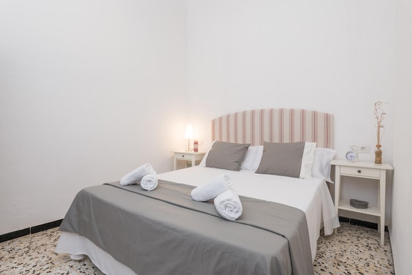Foto van Charmante villa met zwembad - Vakantiehuis in Ariany, Illes Balears - BedRoom
