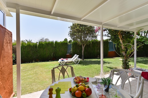 Foto van Bungalow in Maspalomas bij Strand & Zwembad - Vakantiehuis in Maspalomas - TerraceBalcony