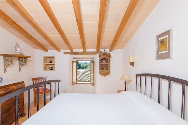 Foto van Villa in Costitx met zwembad en uitzicht - Vakantiehuis in Costitx, Illes Balears - BedRoom