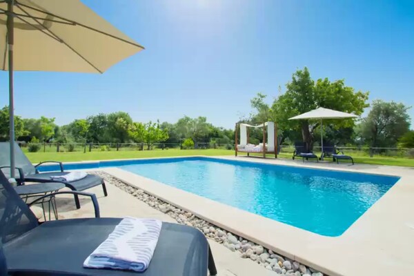 Foto van Rustieke charmevilla met zwembad - Vakantiehuis in Binibona (selva), Illes Balears - PoolOfHouse