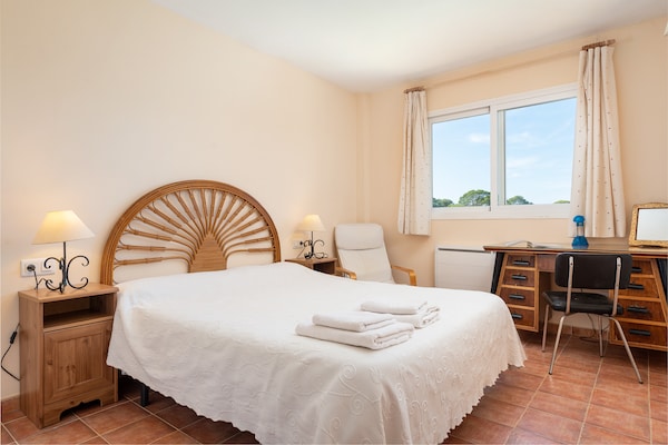 Foto van Rustig kustappartement - Vakantiehuis in Cala Pi, Illes Balears - BedRoom