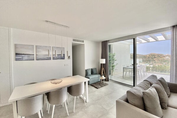 Foto van Appartement in La Cala met uitzicht op zee - Vakantiehuis in  - Untagged