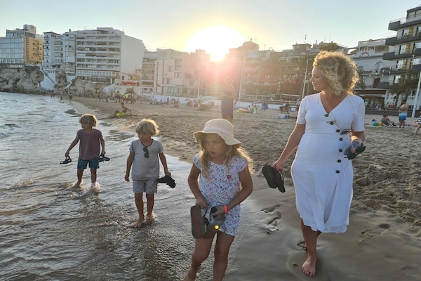 Foto van Costa Blanca strand & balkon - Vakantiehuis in El Campello, Alicante - Ambiance