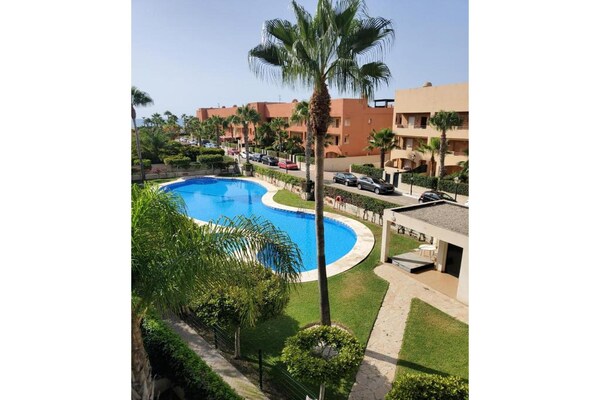 Foto van Appartement met zwembad nabij de kust van Almería - PoolOfHouse