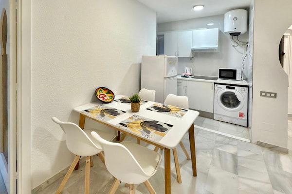 Foto van Appartement in Roquetas bij Strand - Vakantiehuis in Roquetas de Mar - Kitchen