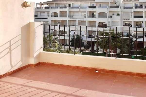 Foto van Appartement bij Playa Serena Roquetas - Vakantiehuis in Roquetas de Mar - TerraceBalcony
