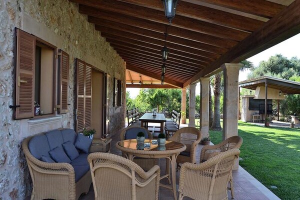 Foto van Villa in Muro met zwembad en tuin - Vakantiehuis in Muro, Islas Baleares - Untagged