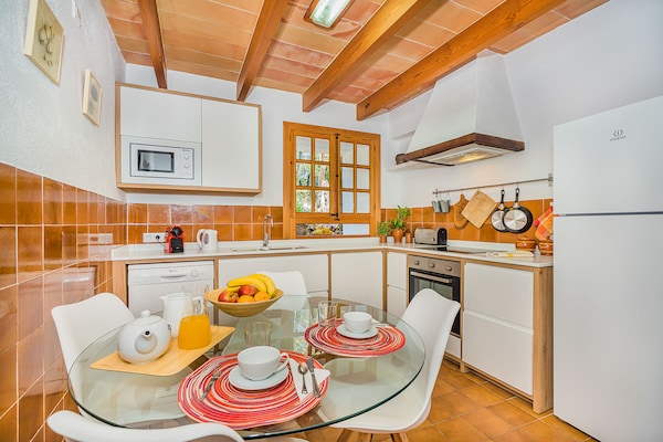 Foto van Bergvilla met groot zwembad - Vakantiehuis in Pollensa / Pollença - Kitchen