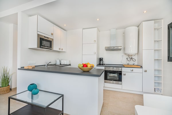 Foto van Appartement op 20 m van het strand van Cala Molins - Kitchen