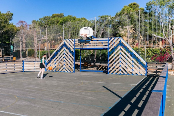 Foto van Bungalow in Vilanova bij Middellandse Zee - Vakantiehuis in la Geltrú, Barcelona - ParkFacilities