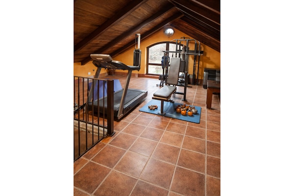 Foto van Aangenaam chalet in Rivero de Posadas met zwembad - Vakantiehuis in Rivero de Posadas - Facilities