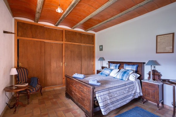 Foto van Ideaal vakantiehuis voor gezinnen met kinderen. - Vakantiehuis in Aiguaviva - BedRoom