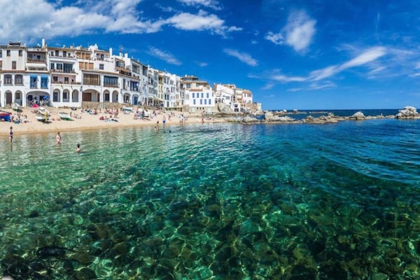 Foto van Appartement in Spanje bij Zandstrand - Vakantiehuis in Calella de Palafrugell, Llafranc - AreaSummer20KM