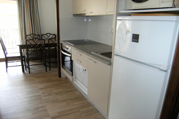 Foto van Appartement voor 5 personen met tuin - Vakantiehuis in Estartit - Kitchen