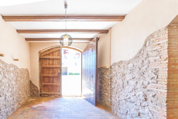 Foto van Vakantiehuis in St Pere Pescador met Zwembad - Vakantiehuis in Sant Pere Pescador - HallReception