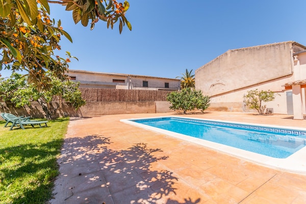 Foto van Vakantiehuis in St Pere Pescador met Zwembad - Vakantiehuis in Sant Pere Pescador - GardenSummer