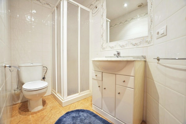 Foto van Appartement in Roses, 50 m van het strand - Vakantiehuis in Rosas / Roses - BathRoom