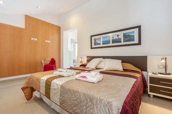 Foto van Appartement in Empuriabrava met Zeezicht - Vakantiehuis in Empuriabrava - BedRoom