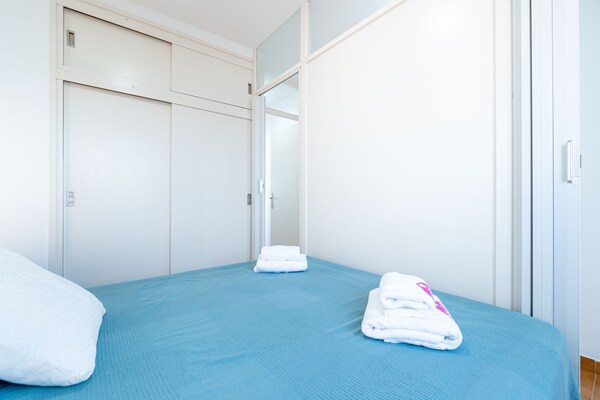 Foto van Betaalbare strandvakantie voor koppels - Vakantiehuis in Empuriabrava - BedRoom