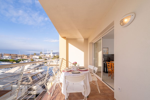 Foto van Appartement in Empuriabrava bij Strand - Vakantiehuis in Empuriabrava - terrace