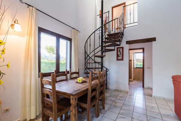 Foto van Buitenverblijf Ibipozo met zwembad - Vakantiehuis in Pozo Alcón - DiningRoom