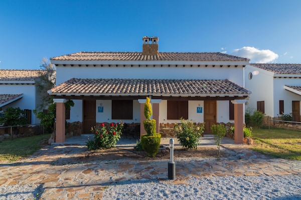 Foto van Buitenverblijf Ibipozo met zwembad - Vakantiehuis in Pozo Alcón - ExteriorSummer