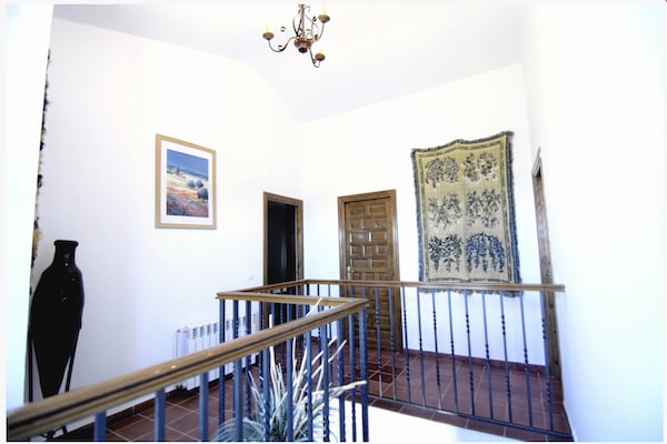 Foto van Landelijk huisje met zwembad - Vakantiehuis in Los Nogales - Landing