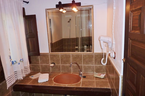 Foto van Cottage in La Joya met zwembad en tuin - Vakantiehuis in La Joya - BathRoom