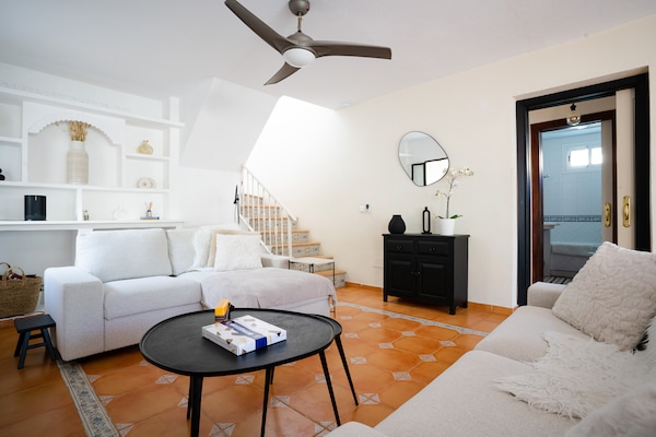 Foto van Huis in Marbella bij het Strand - Vakantiehuis in Marbella - LivingRoom