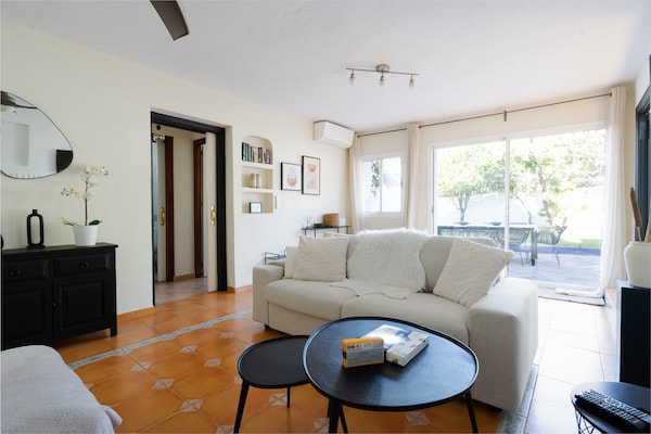 Foto van Huis in Marbella bij het Strand - Vakantiehuis in Marbella - LivingRoom