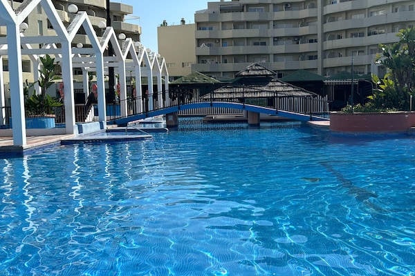Foto van Appartement aan het strand met terras - Vakantiehuis in Benalmádena - PoolOfHouse