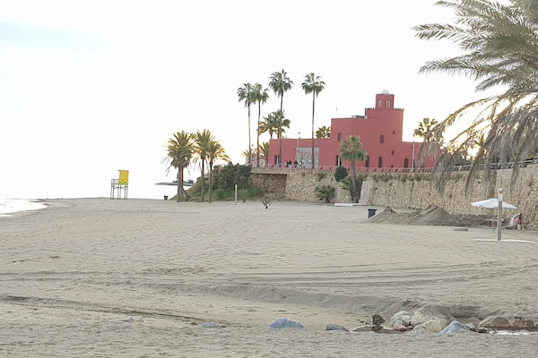 Foto van Appartement aan het strand met terras - Vakantiehuis in Benalmádena - AreaSummer20KM