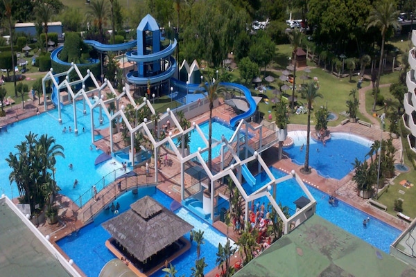 Foto van Appartement met uitzicht op het strand - Vakantiehuis in Benalmádena - Facilities