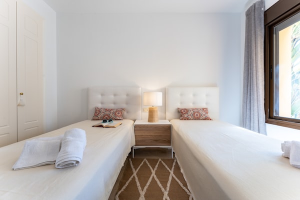 Foto van Appartement in Manilva met gedeeld zwembad - Vakantiehuis in Manilva - BedRoom