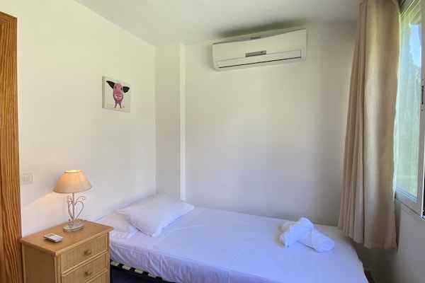 Foto van Appartement in Nerja bij Burriana Strand - Vakantiehuis in Nerja - BedRoom