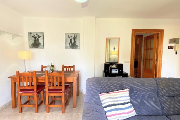 Foto van Appartement in Nerja bij Burriana Strand - Vakantiehuis in Nerja - LivingRoom