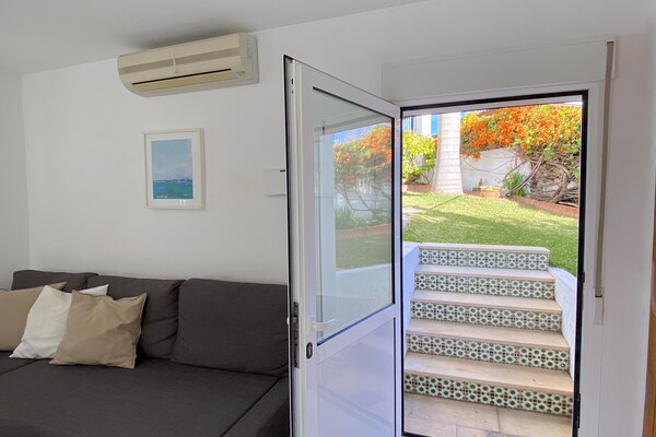 Foto van Appartement in Nerja bij Burriana Strand - Vakantiehuis in Nerja - LivingRoom