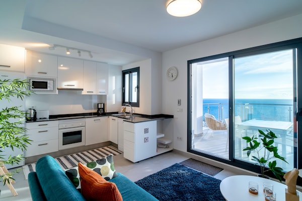 Foto van Appartement in Nerja met zeezicht - Vakantiehuis in Nerja - Kitchen