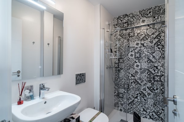 Foto van Appartement in Nerja met zeezicht - Vakantiehuis in Nerja - BathRoom