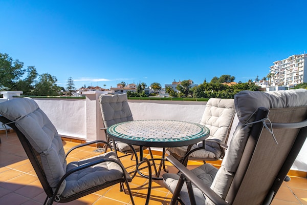 Foto van Appartement in Nerja bij Burriana Strand - Vakantiehuis in Nerja - terrace