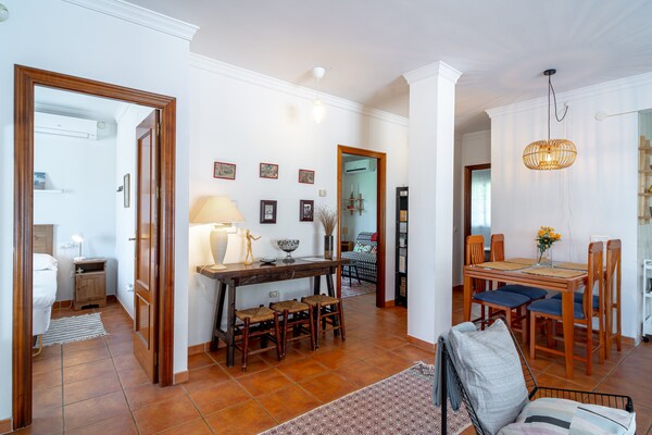 Foto van Villa in Tamango Hill bij Playa Güilche - Vakantiehuis in Torrox Costa - LivingRoom