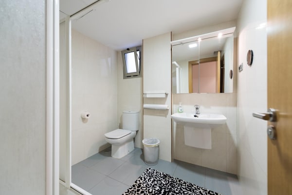 Foto van Appartement aan Las Canteras met Uitzicht - Vakantiehuis in Las Palmas de Gran Canaria - BathRoom