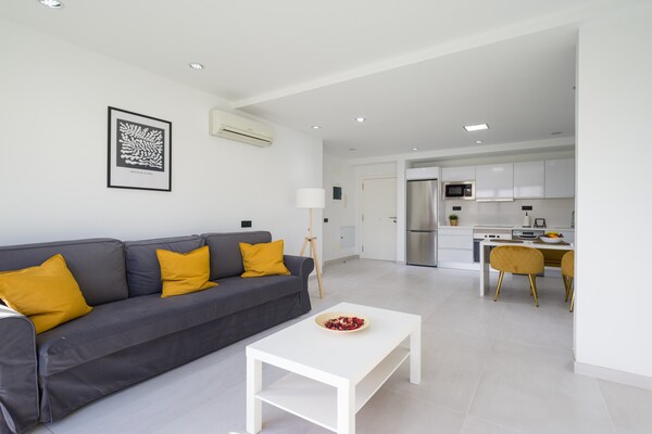 Foto van Appartement in Las Palmas met groot terras - Vakantiehuis in Las Palmas de Gran Canaria - LivingRoom