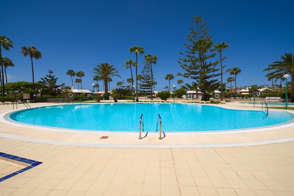 Foto van Bungalow in Maspalomas bij Golfbaan - Vakantiehuis in San Bartolomé de Tirajana - PoolOfHouse