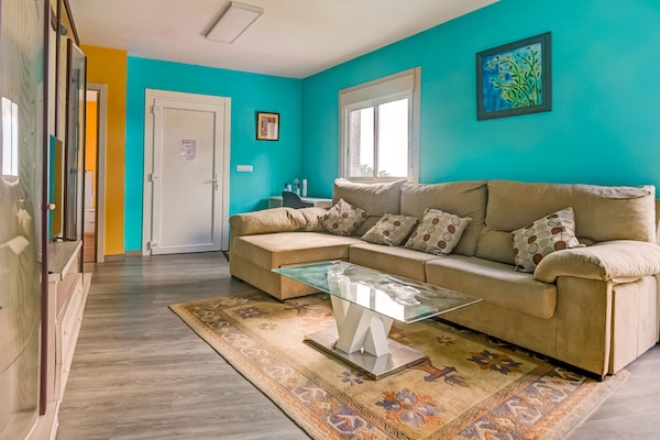 Foto van Vakantiehuis in Redondela met Zeezicht - Vakantiehuis in Chapela - LivingRoom