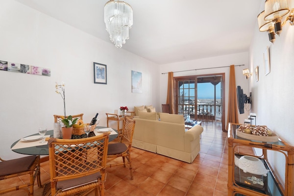 Foto van Appartement voor 4 personen op Tenerife - Vakantiehuis in Acantilados de Los Gigantes - DiningRoom