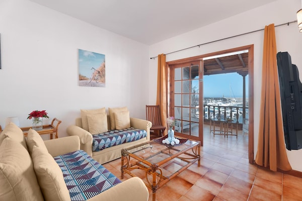 Foto van Appartement voor 4 personen op Tenerife - Vakantiehuis in Acantilados de Los Gigantes - LivingRoom